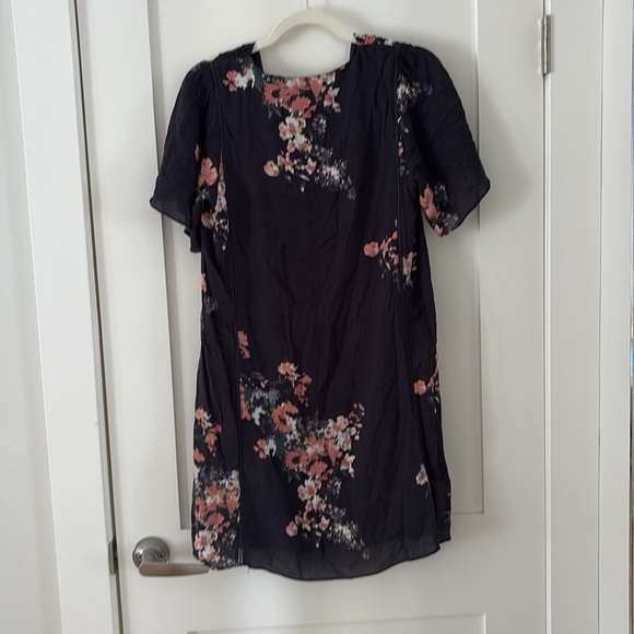 GENTLE FAWN | Floral Navy Dress with tassels , 100% rayon size XS - Picture 7 of 7